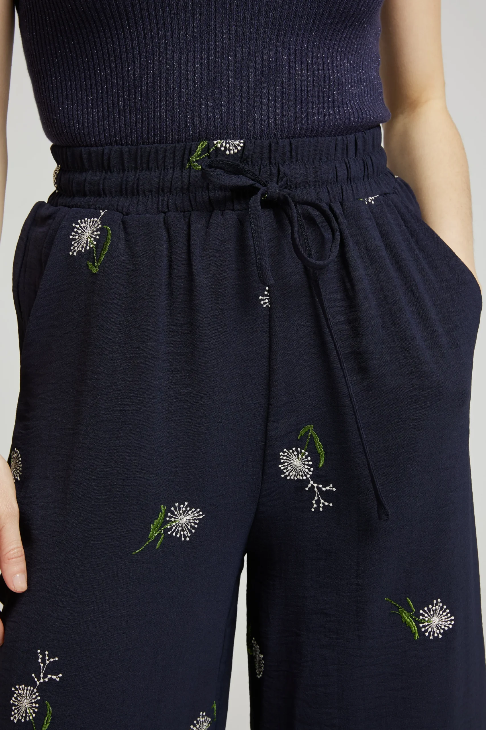 akena_6.webp AKENA