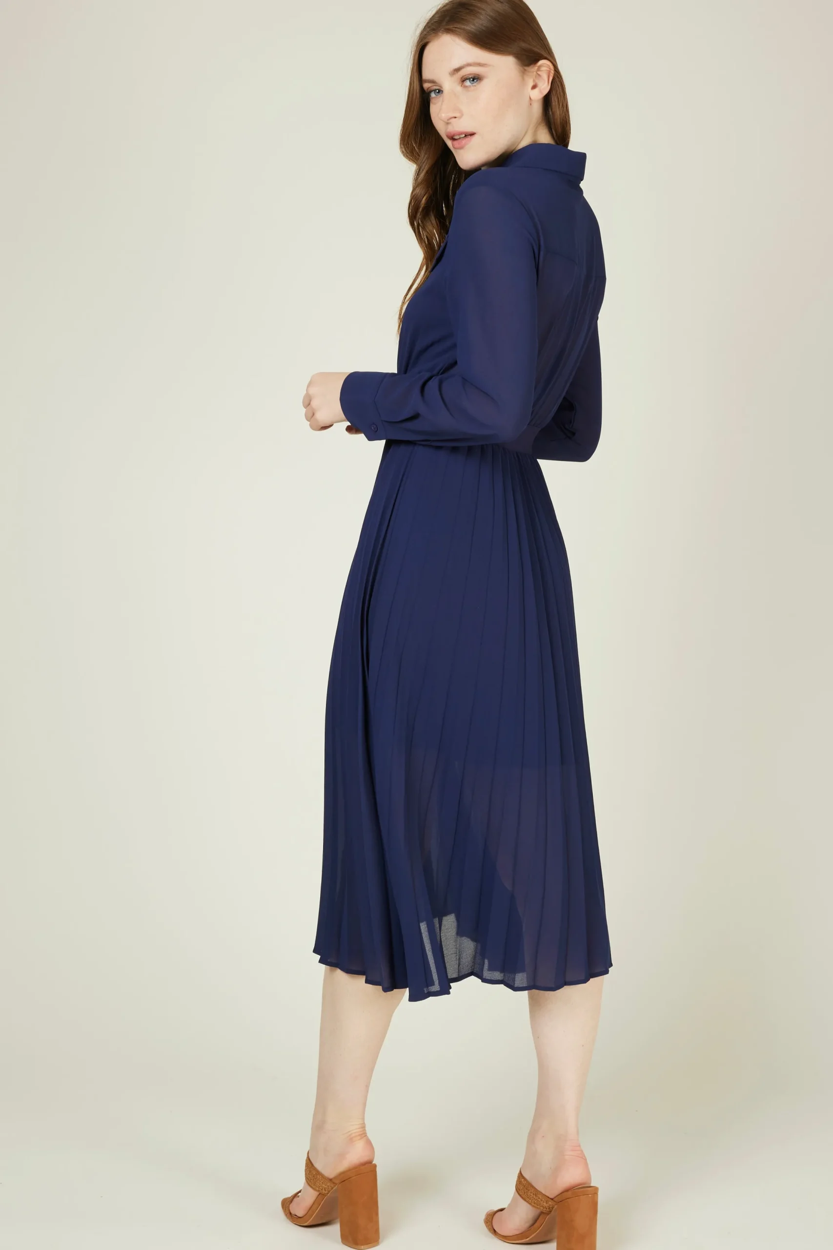 eliott_6.webp ELIOTT