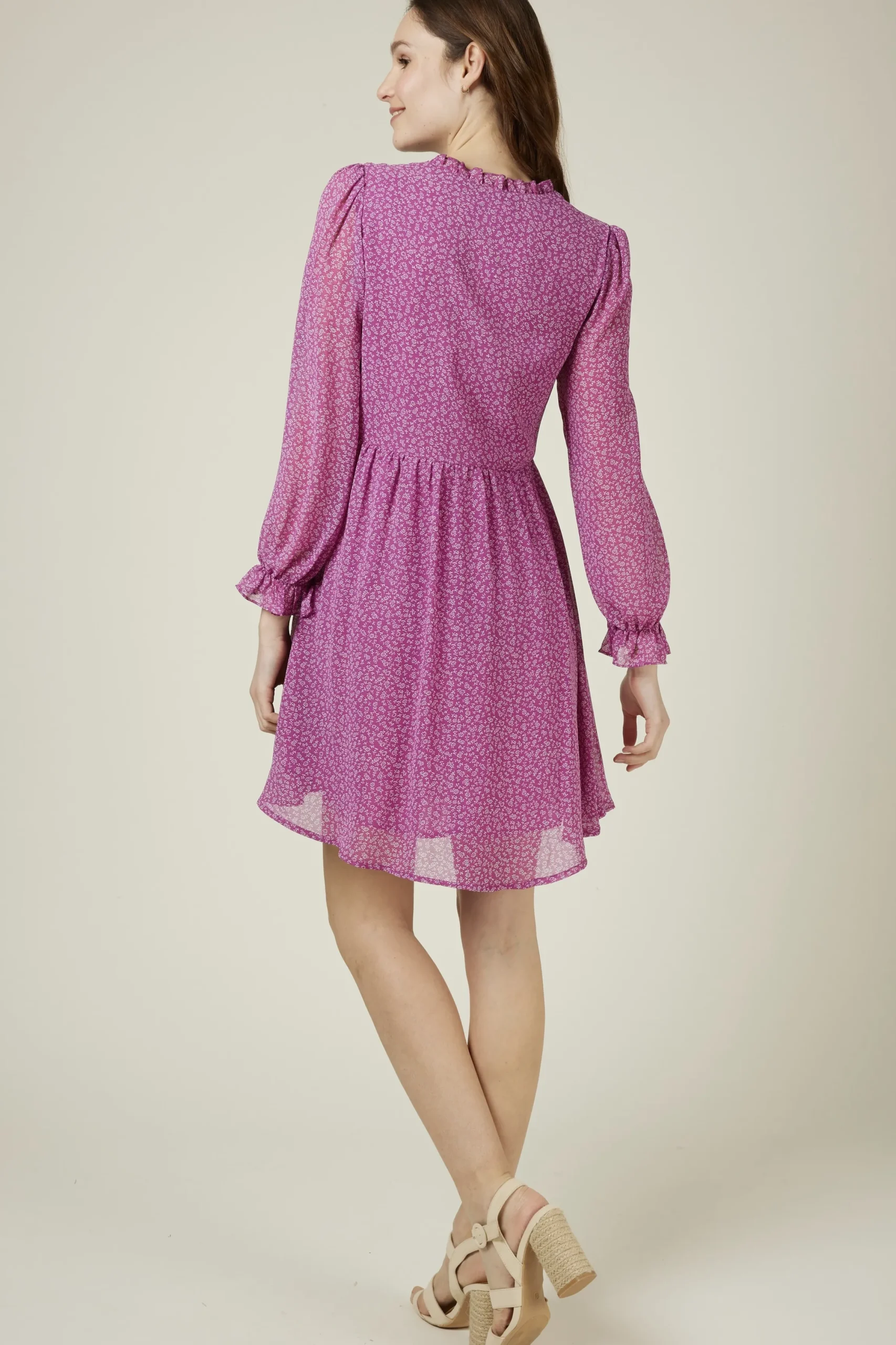 halana_2.webp HALANA